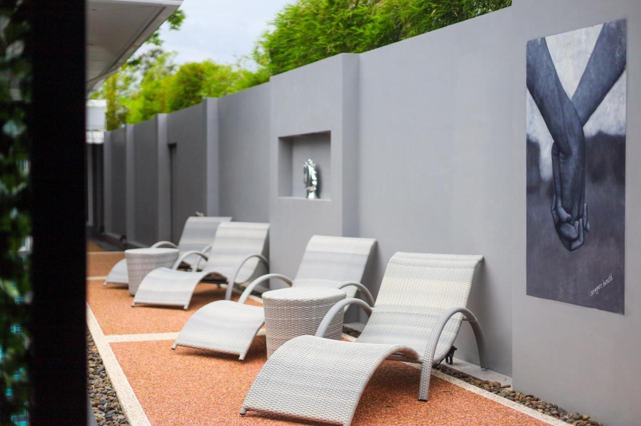 3 Bedroom Platinum Pool Villa Smooth As Silk Ban Khlong Haeng Exterior photo